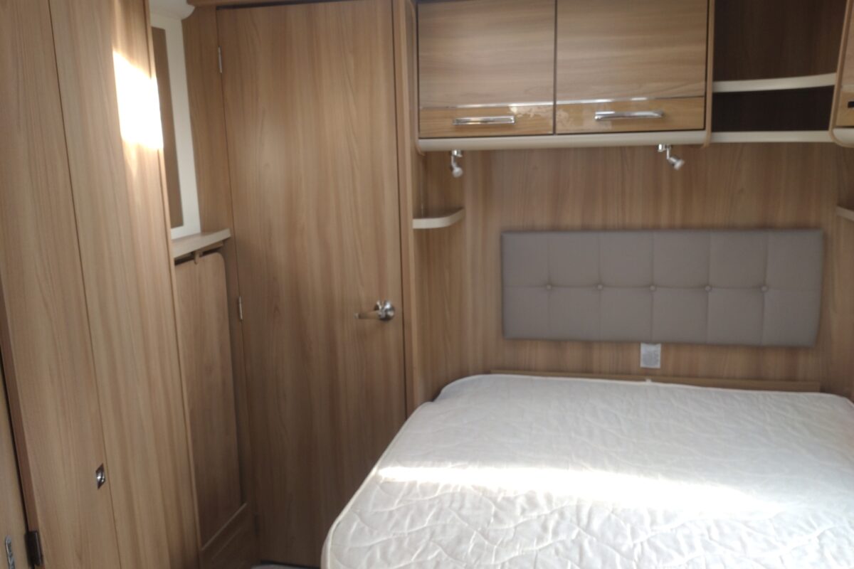 2016 Bailey Unicorn Valencia Interior