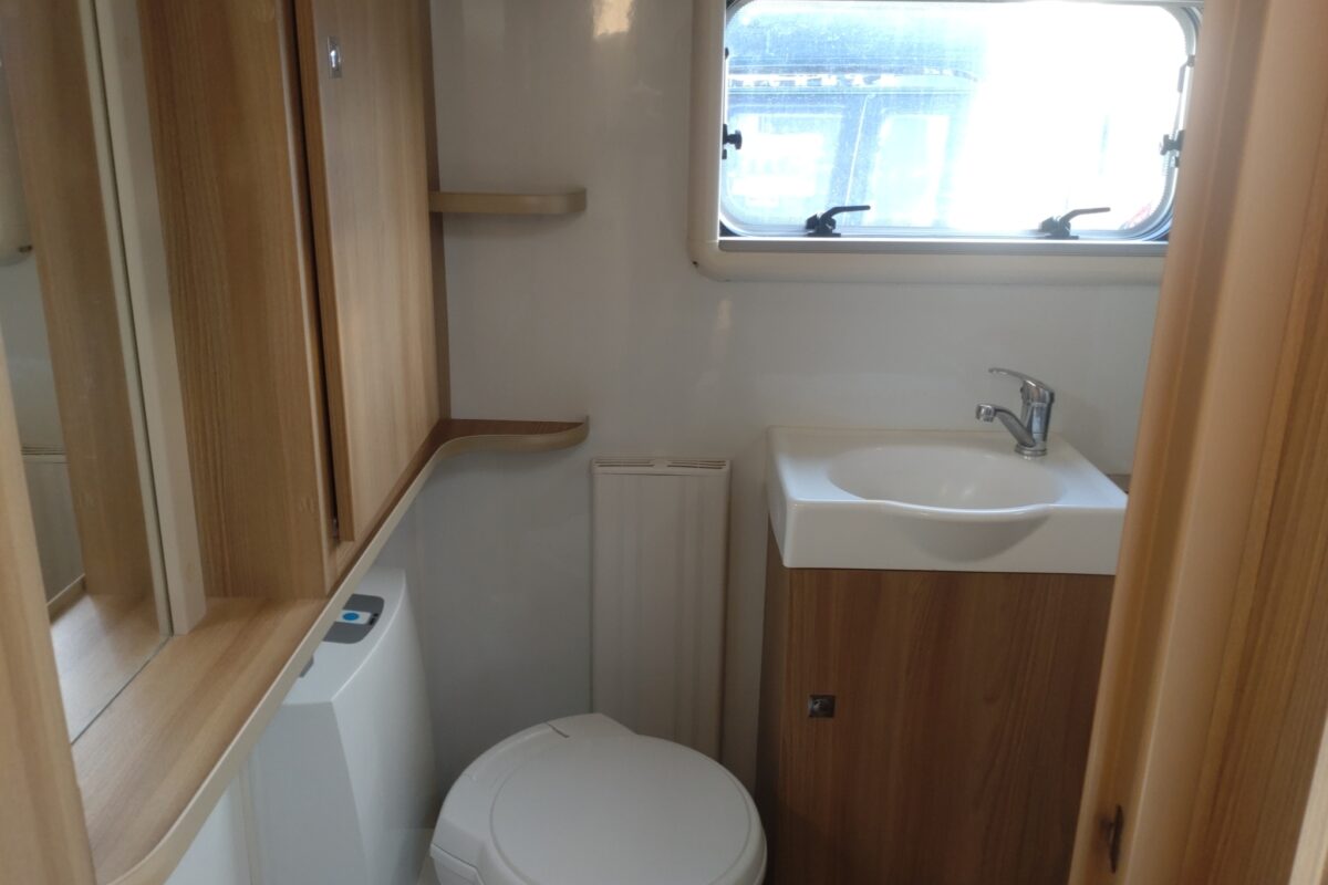 2016 Bailey Unicorn Valencia Interior