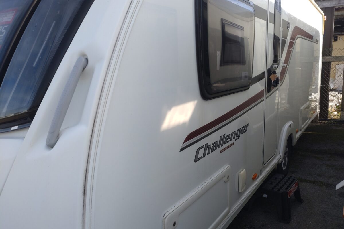 Swift Challenger Histyle 584 Side