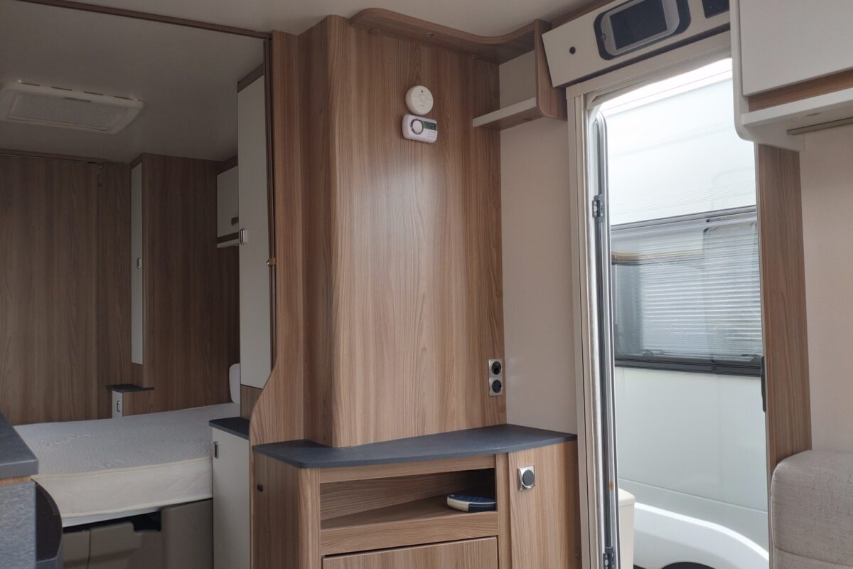 Swift Sunrise 580 Interior