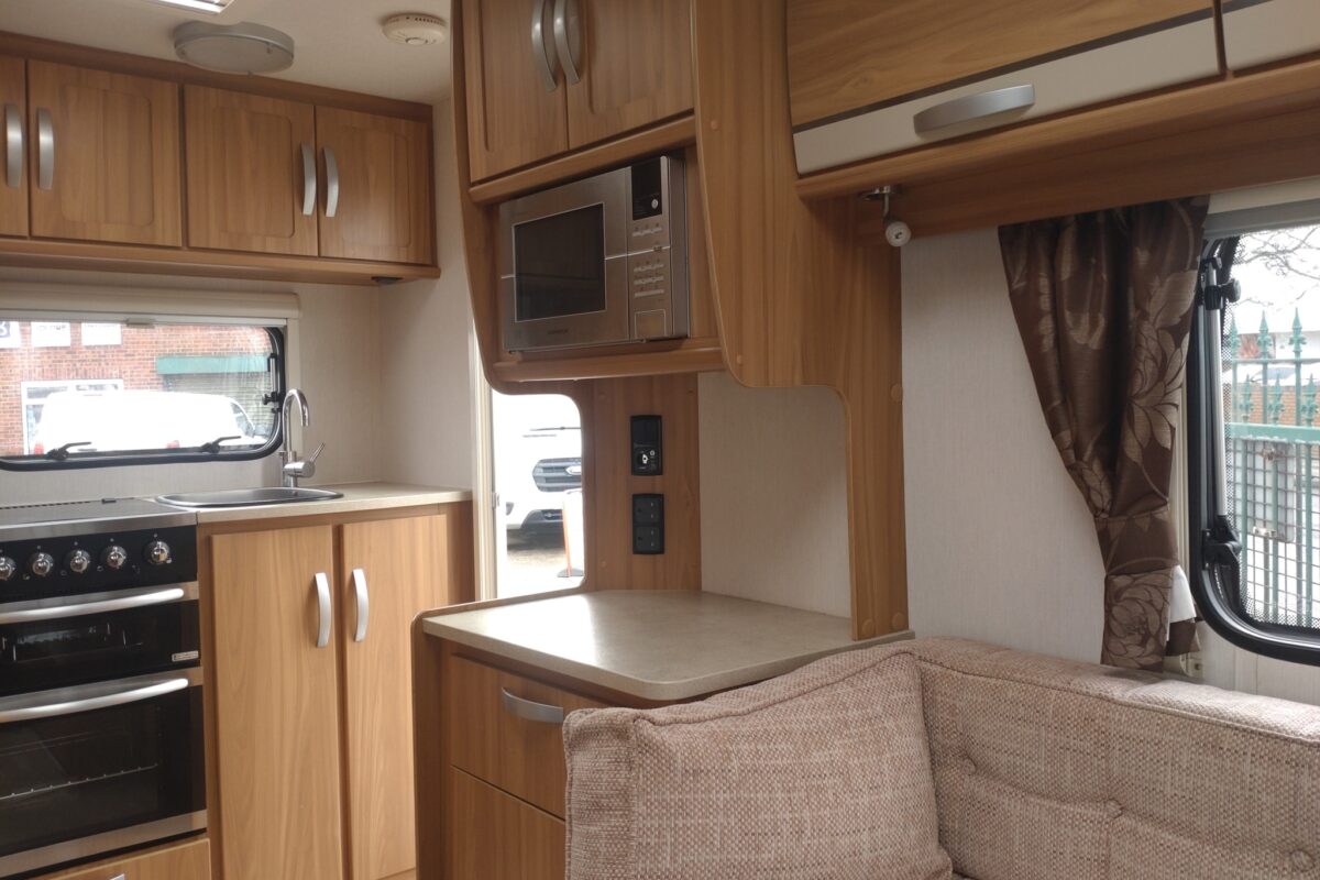 2013 Lunar Ariva Interior