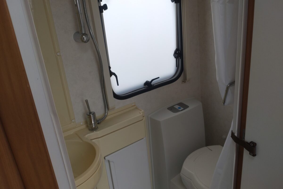 2013 Lunar Ariva Interior