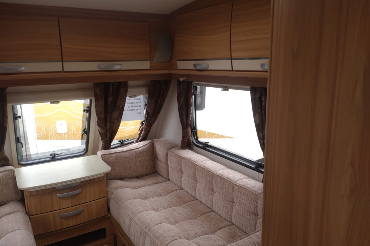 2013 Lunar Ariva Interior