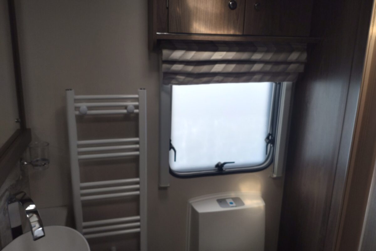 2022 Coachman Laser 845 Xcel Interior