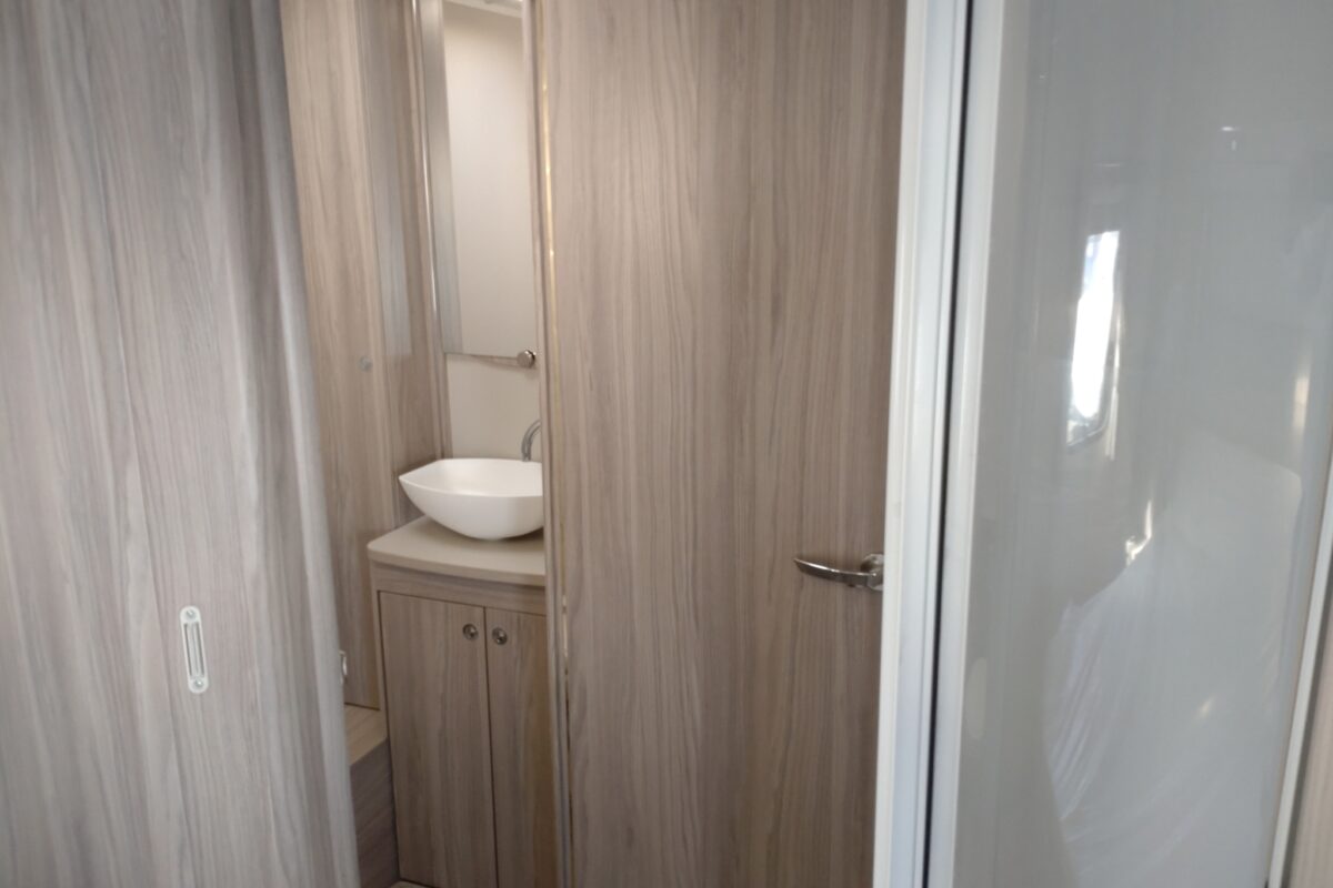 2021 Elddis Sherwood 550 Interior