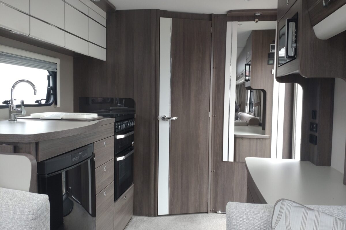 2020 Elddis Affinity 520 Interior