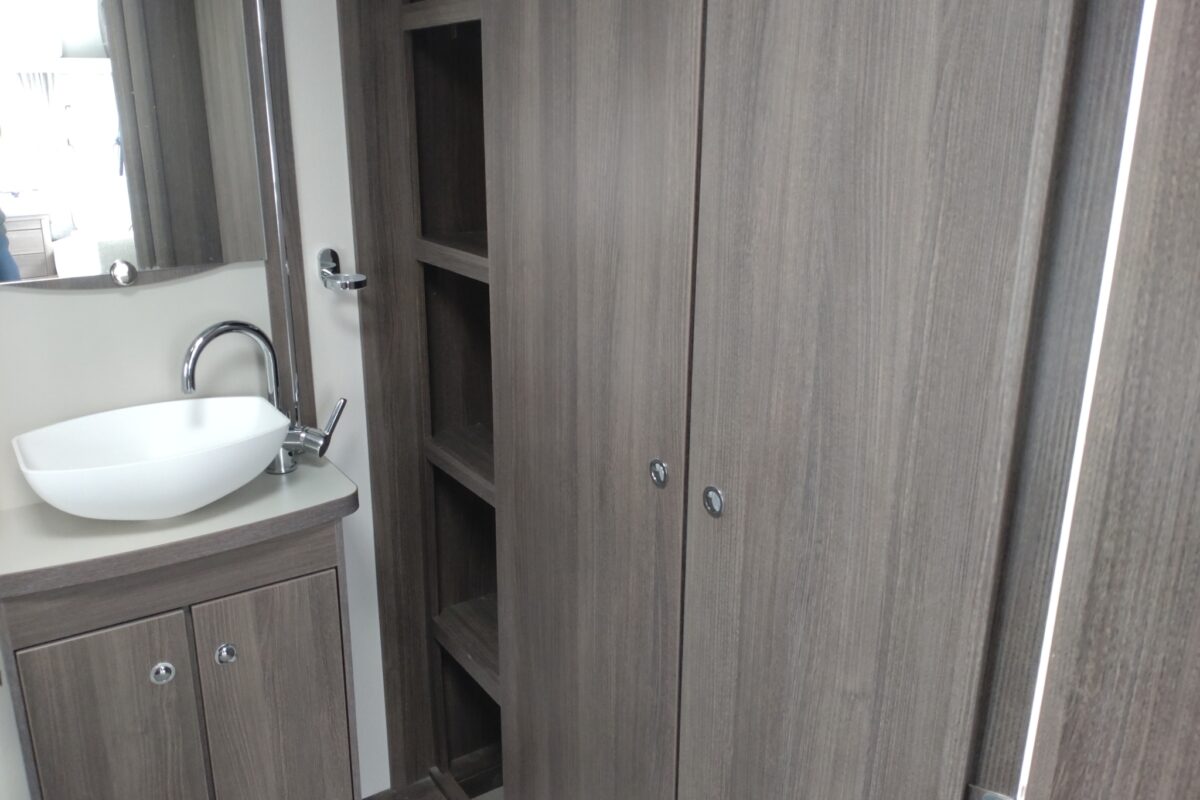 2020 Elddis Affinity 520 Interior