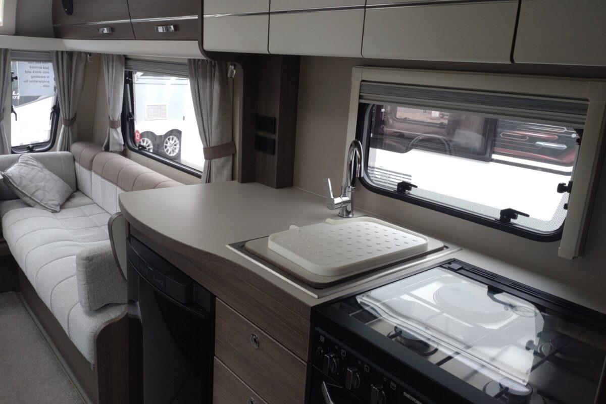 2020 Elddis Affinity 520 Interior