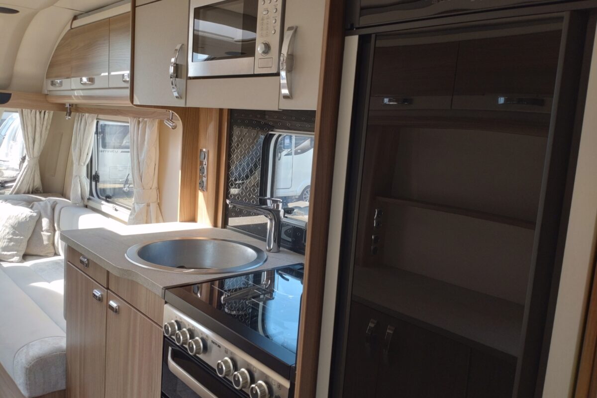 2022 Swift Corniche 16/2 Interior
