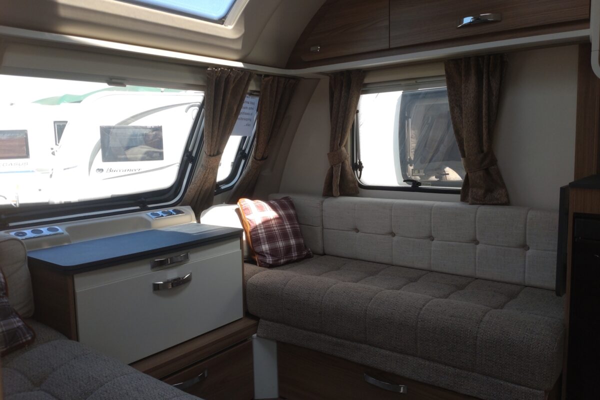 Swift Sprite Super Major 4 SB Interior