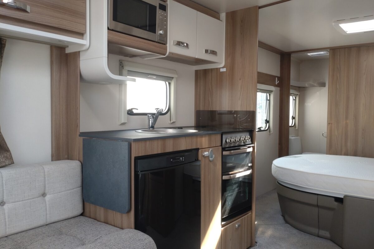 Swift Sprite Super Major 4 SB Interior