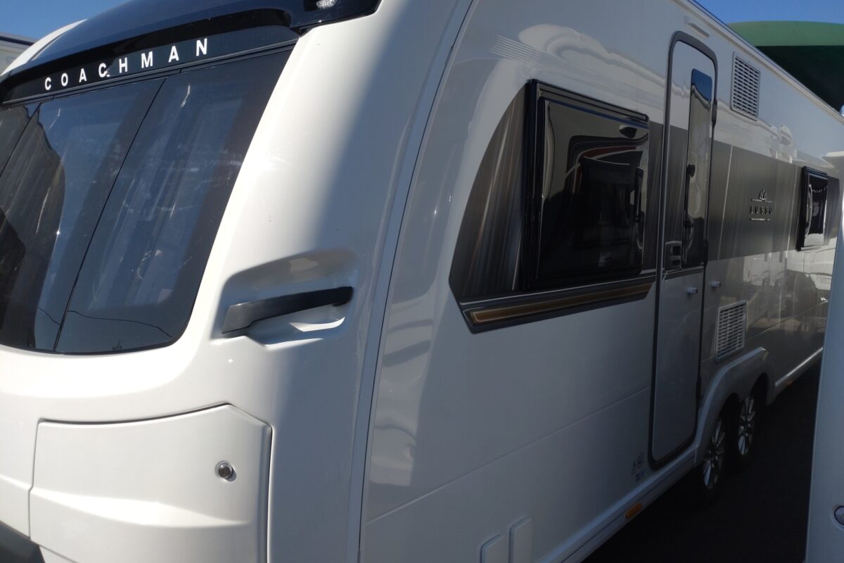 Coachman Lusso 2 Nearside