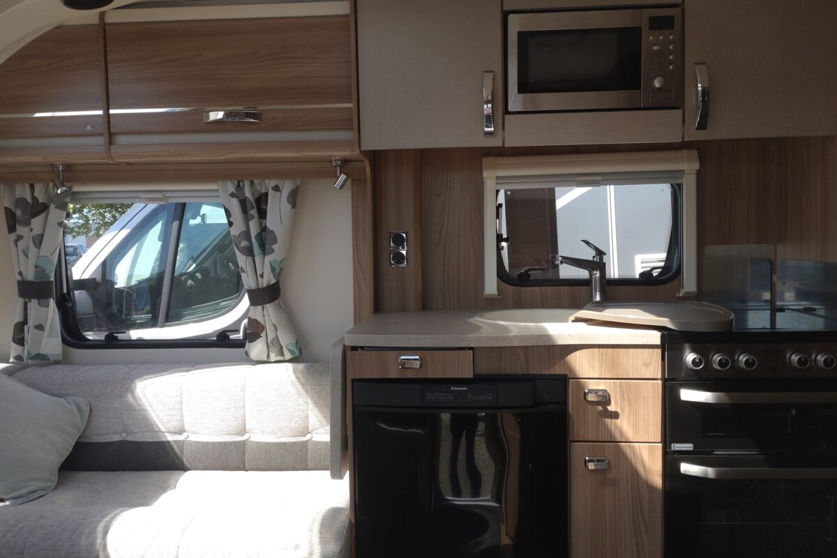 Swift Challenger Sport 584 SR Interior