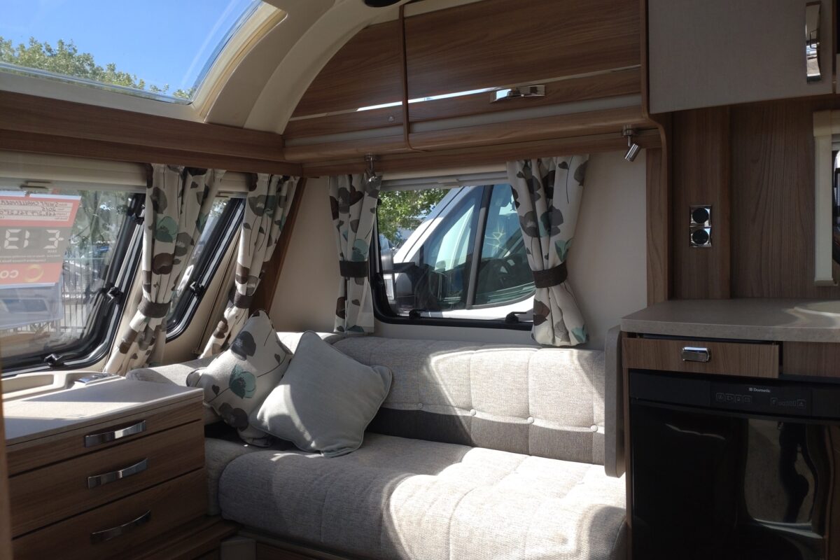Swift Challenger Sport 584 SR Interior