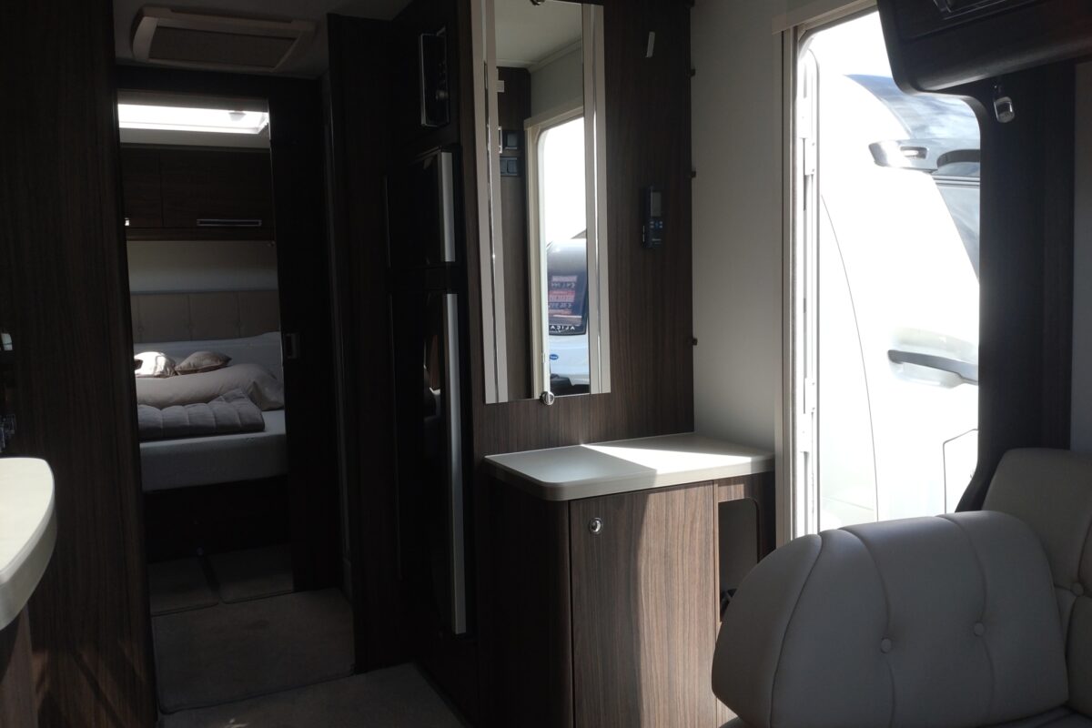 Buccaneer Barracuda Platinum Edition Interior