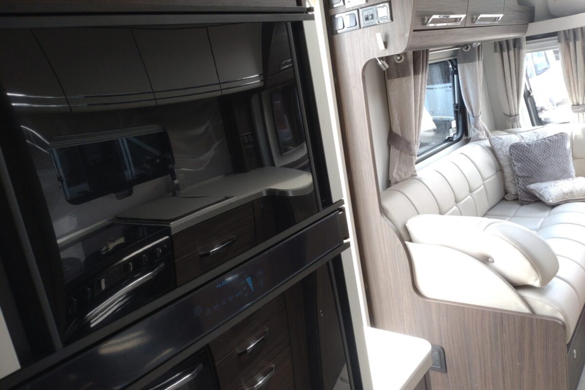 Buccaneer Barracuda Platinum Edition Interior