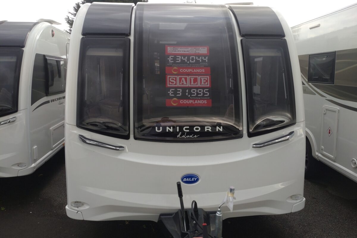 2025 Bailey Unicorn Deluxe Vigo Front