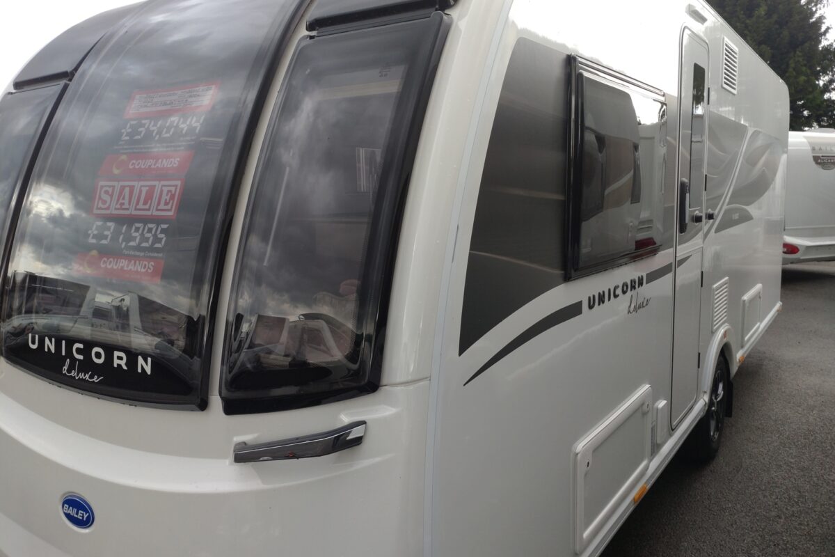 2025 Bailey Unicorn Deluxe Vigo Front/Side