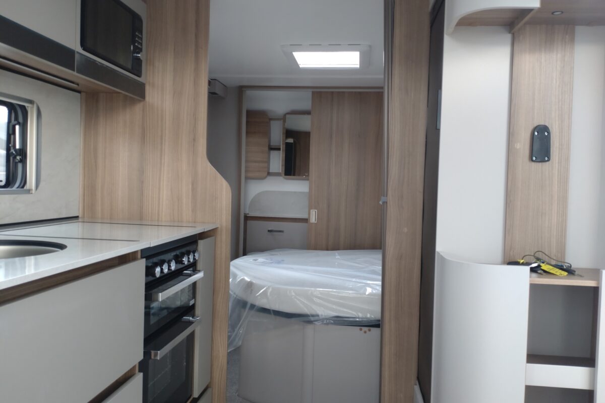 2025 Bailey Unicorn Deluxe Vigo Interior