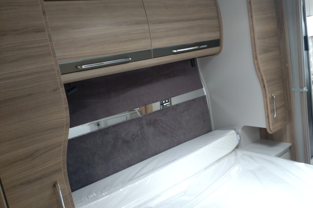 2025 Bailey Unicorn Deluxe Vigo Interior