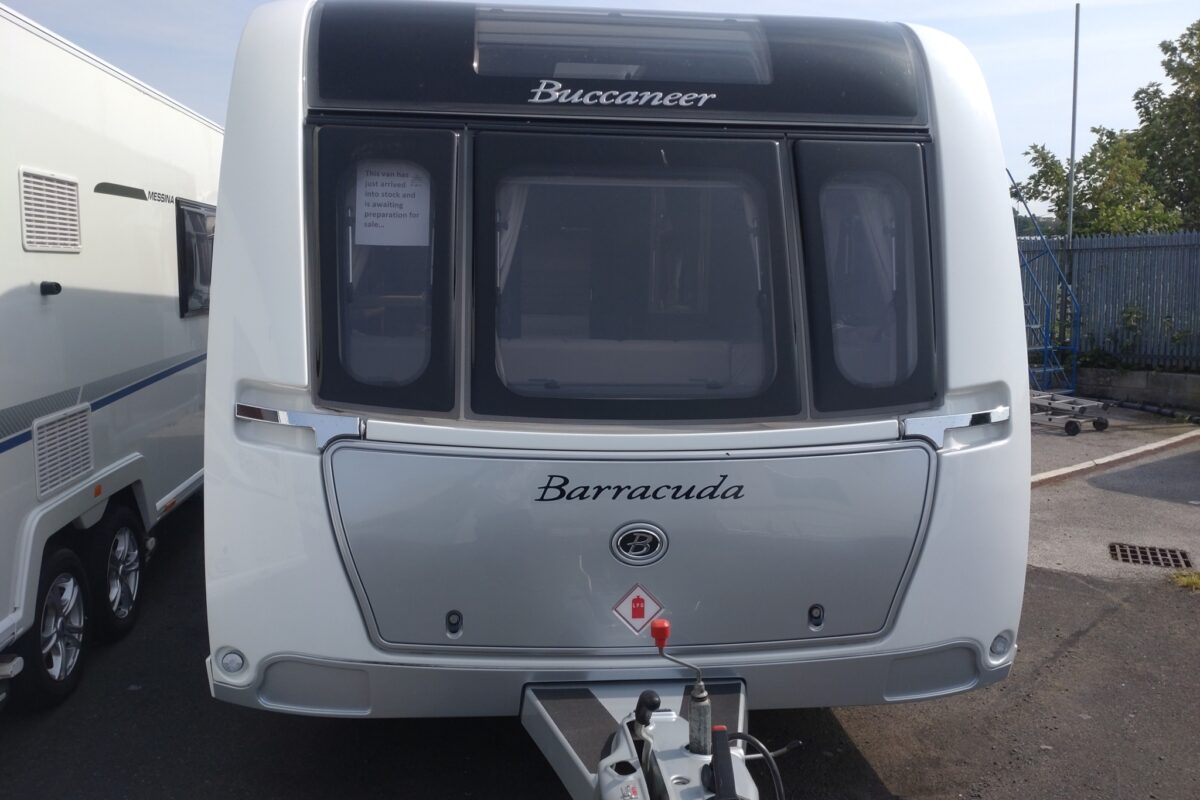 2021 Buccaneer Barracuda Front