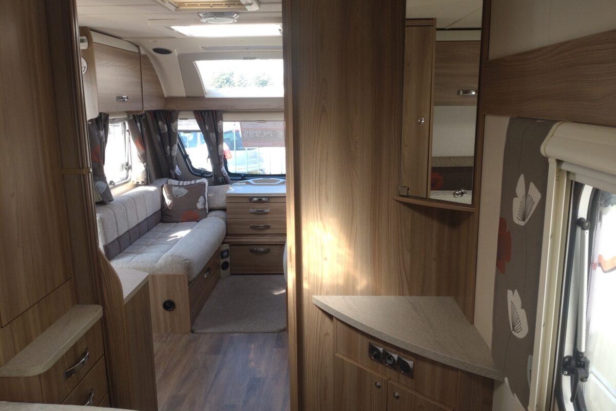2016 Ace Diplomat Interior