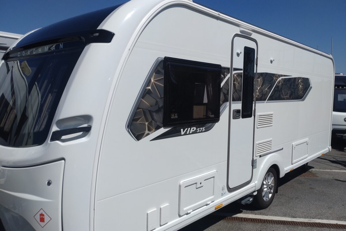 2024 Coachman Vip 575 Side