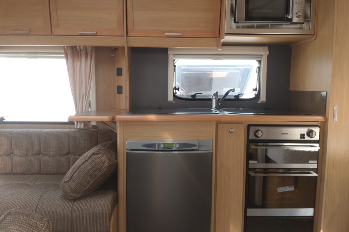 Elddis Odyssey 540 Interior
