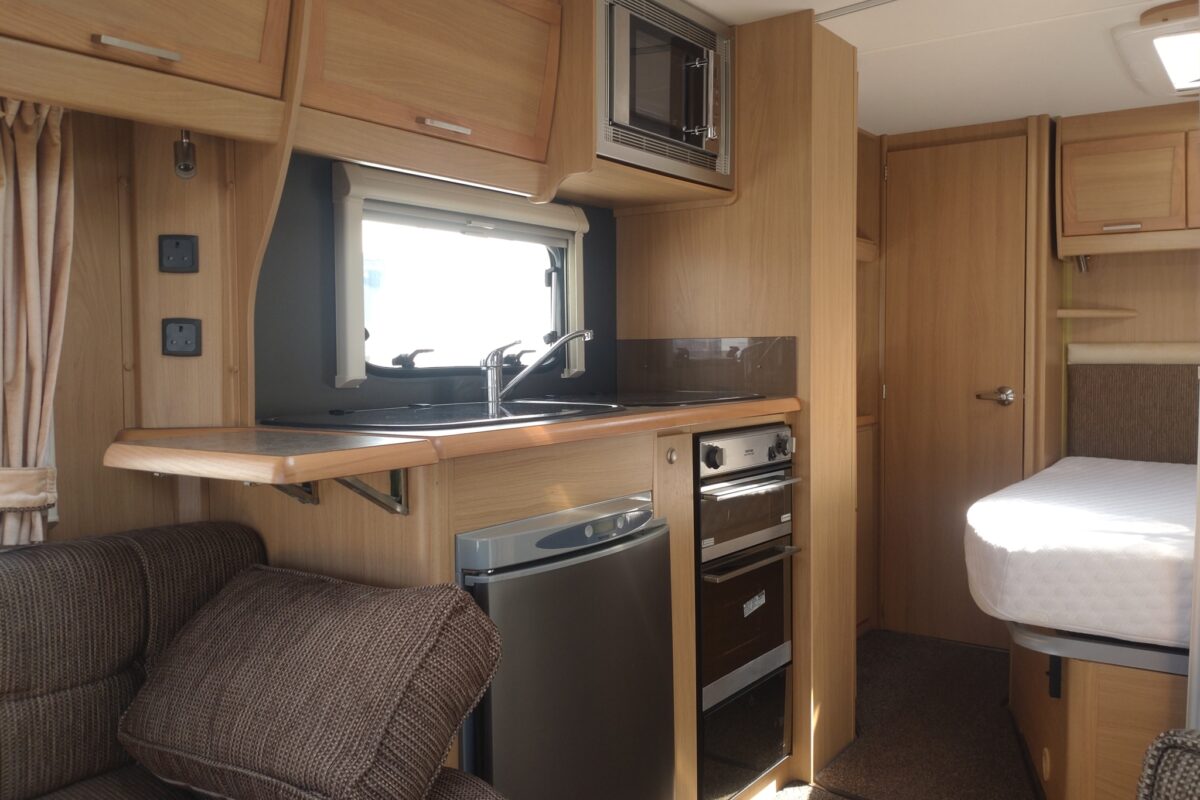 Elddis Odyssey 540 Interior