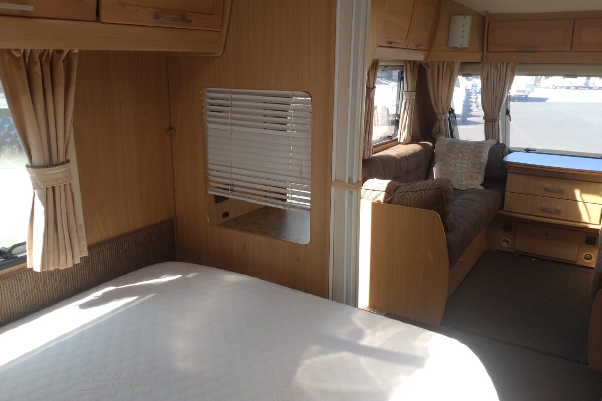 Elddis Odyssey 540 Interior