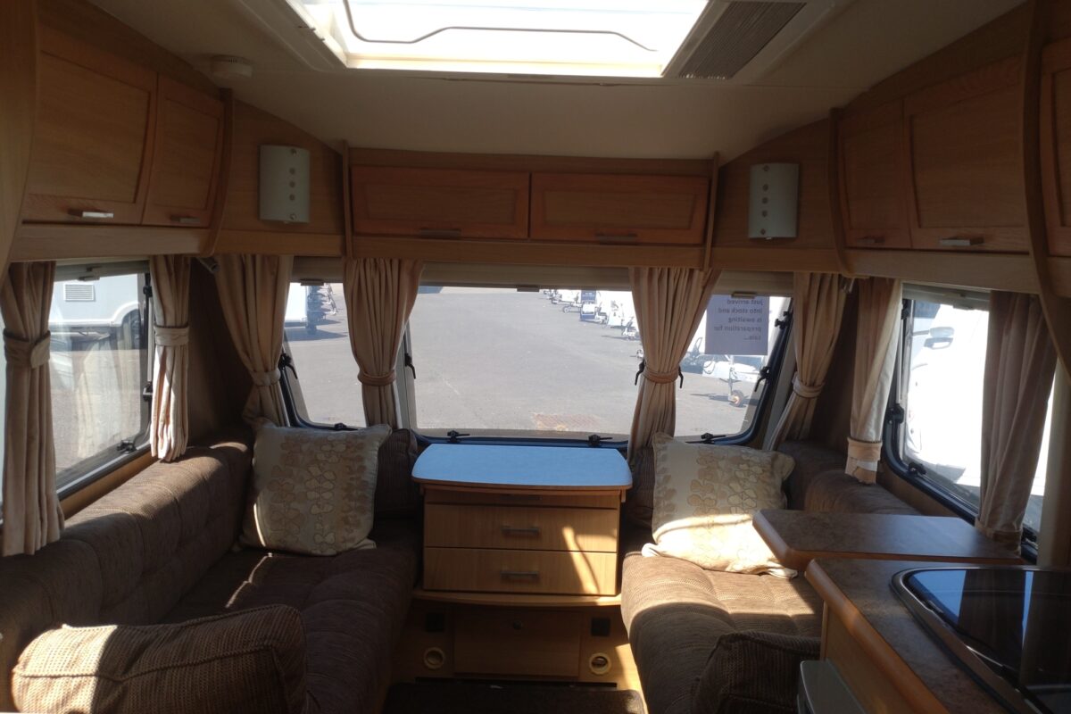 Elddis Odyssey 540 Interior