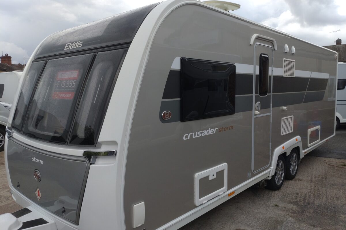 2018 ELDDIS CRUSADER STORM EXTERIOR
