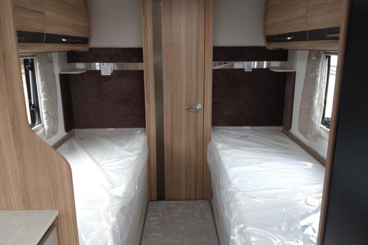 2025 Bailey Unicorn Deluxe Cadiz Interior