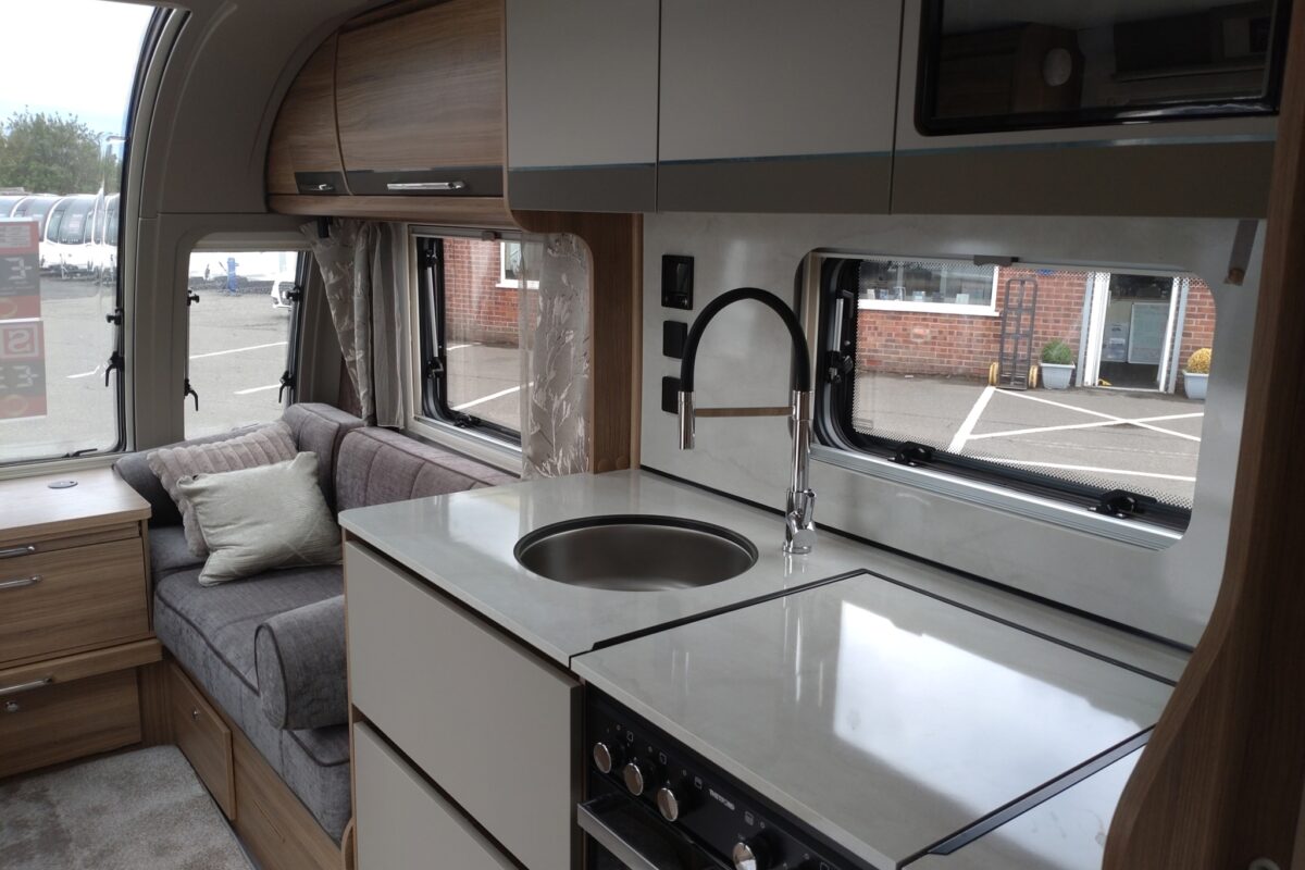 2025 Bailey Unicorn Deluxe Cadiz Interior