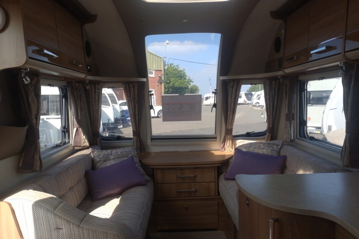 2017 Bailey Unicorn Vigo Interior