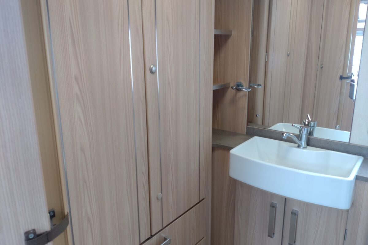 2012 COACHMAN PASTICHE 460/2 INTERIOR