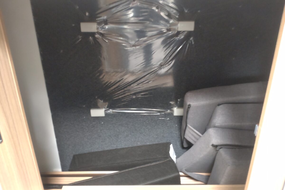 2025 Bailey Adamo 69-4 Interior