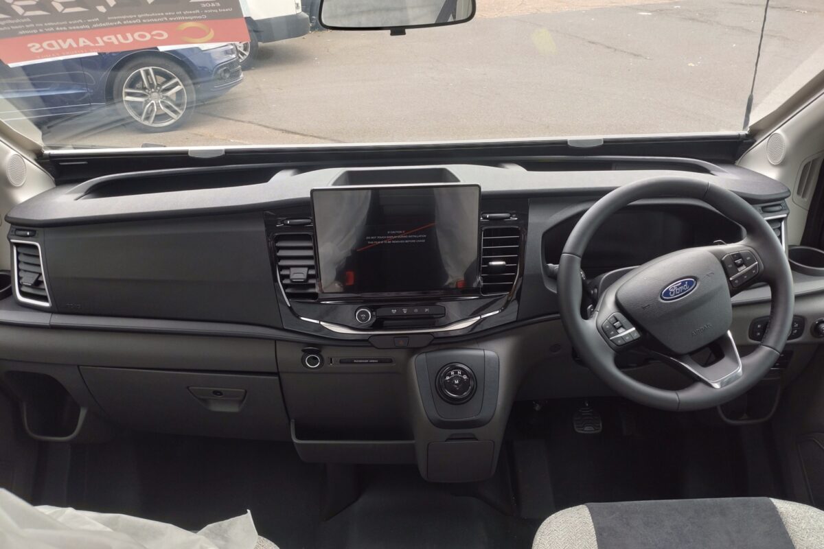 2025 Bailey Adamo 69-4 Interior