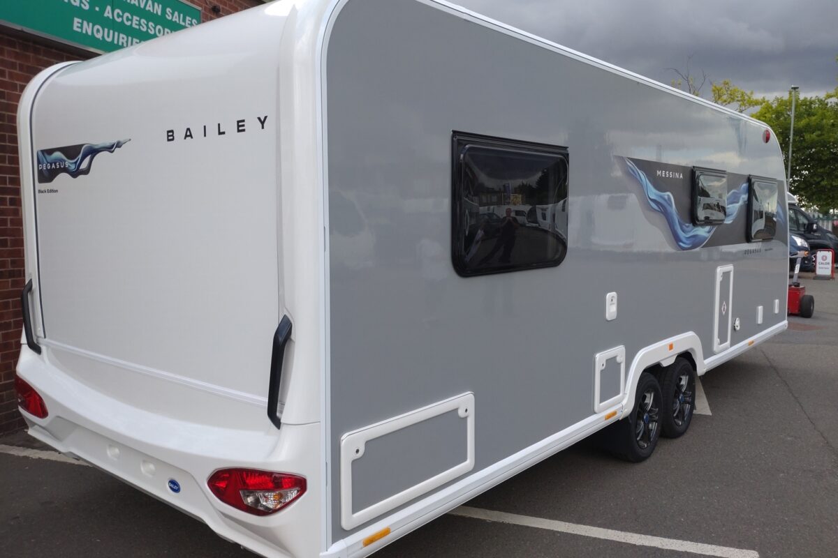 2026 Bailey pegasus Messina Black Edition Rear