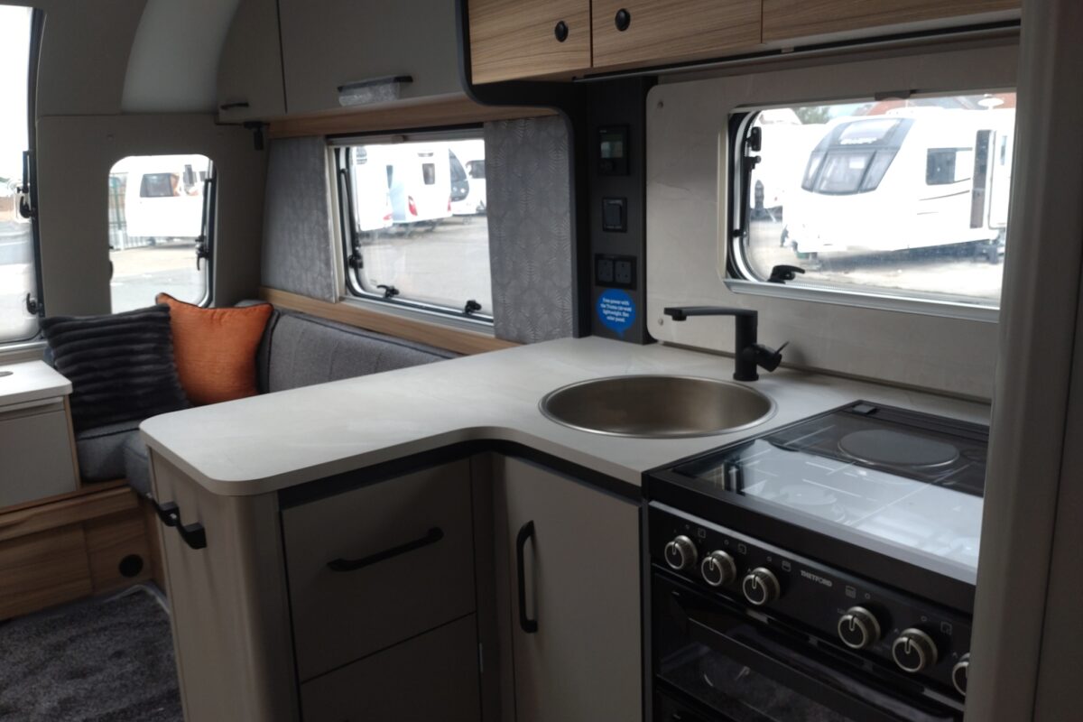 2026 Bailey pegasus Messina Black Edition Interior