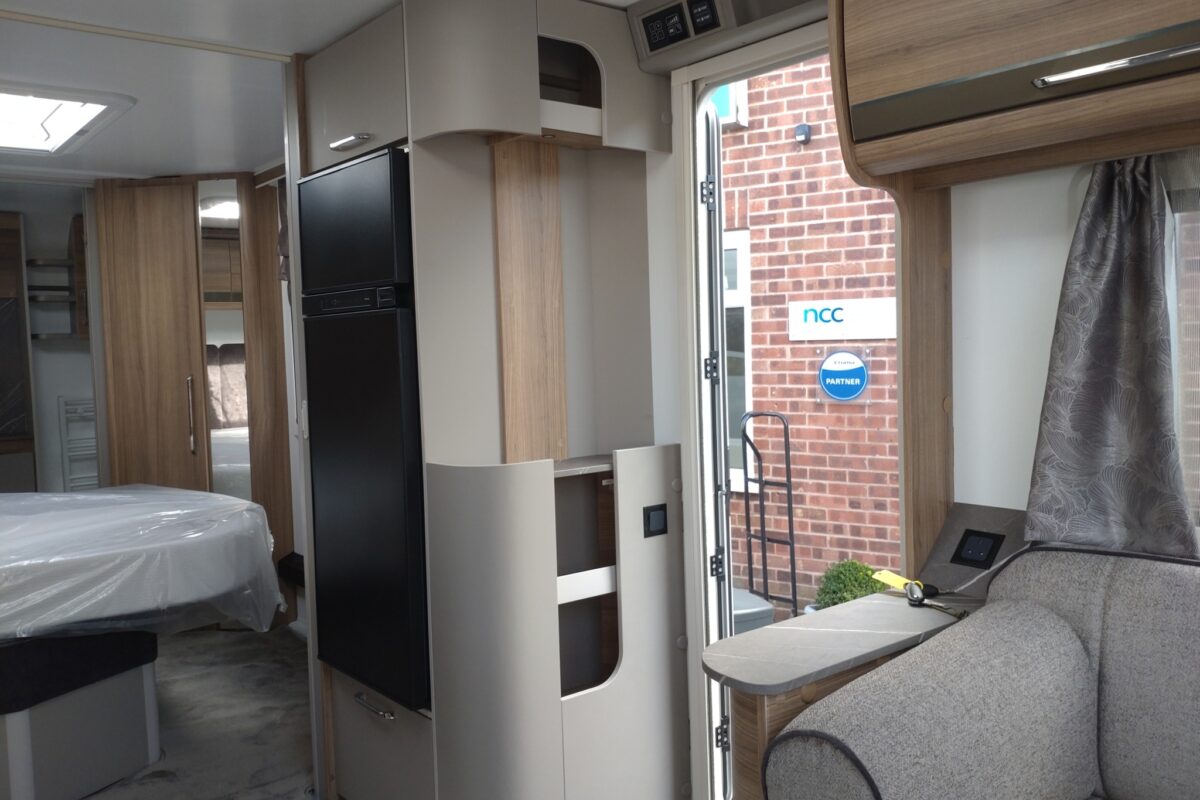 2026 Bailey Alicanto Deluxe Alvor Interior