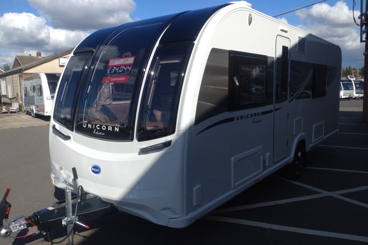 2026 Bailey Unicorn Deluxe Cadiz Side