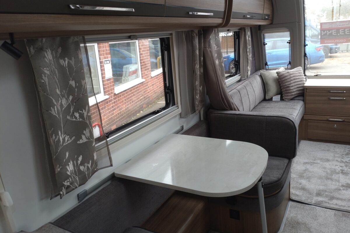 2026 Bailey Unicorn Deluxe Madrid Interior
