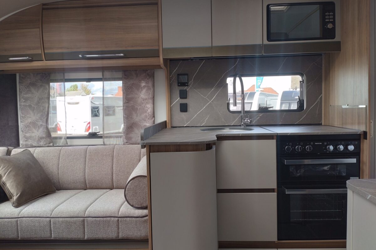 2026 Bailey Alicanto Grande Deluxe Sintra interior