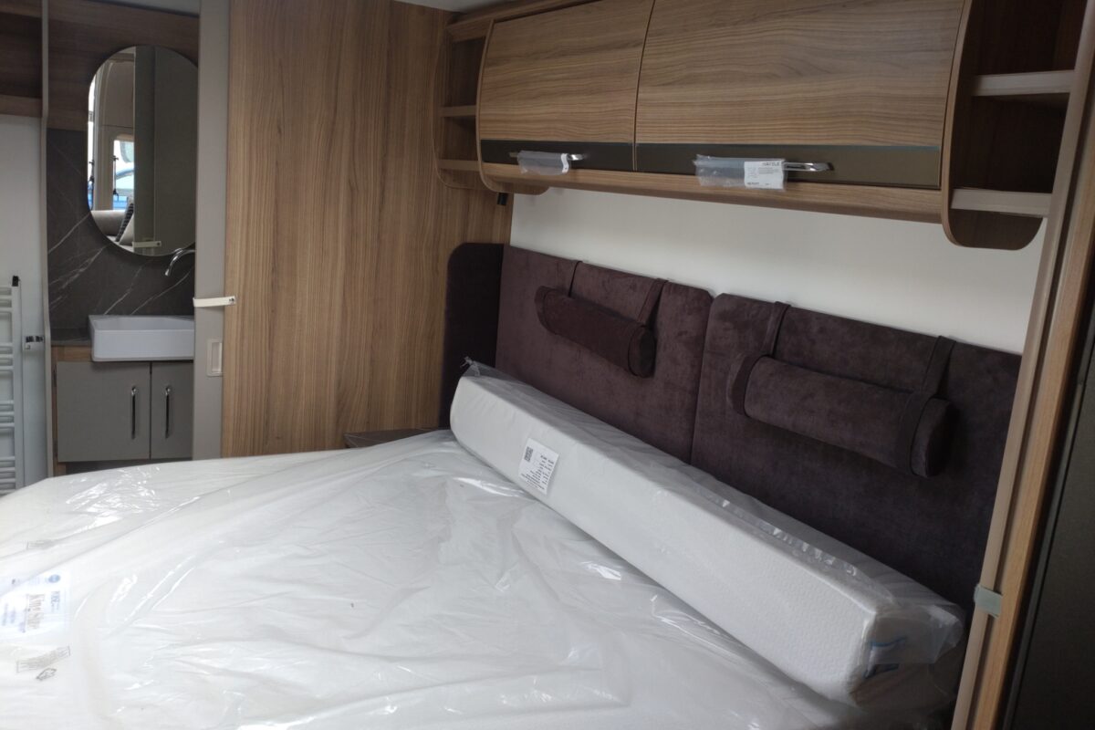 2026 Bailey Alicanto Grande Deluxe Sintra interior