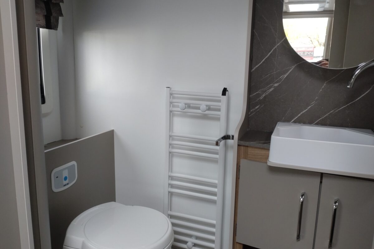 2026 Bailey Alicanto Grande Deluxe Sintra interior