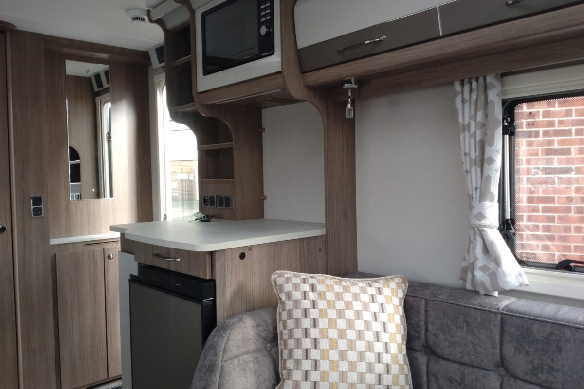 2026 Coachman Vip 460 interior