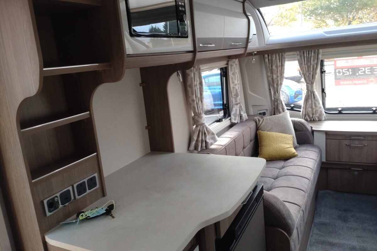 2026 Coachman Vip 460 interior