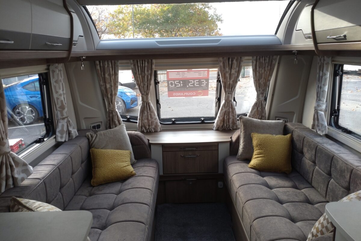2026 Coachman Vip 460 interior