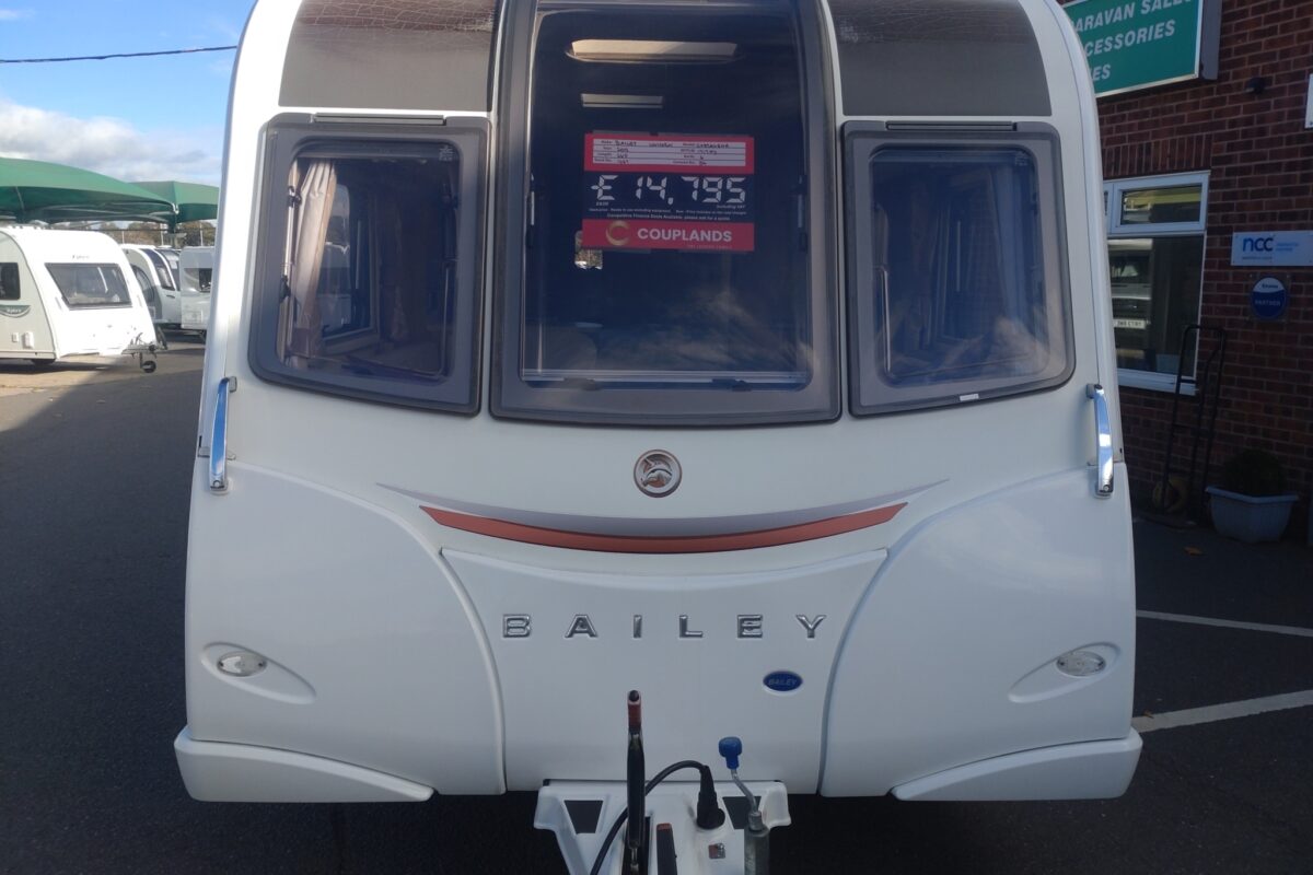 2015 Bailey Unicorn Cartagena Front